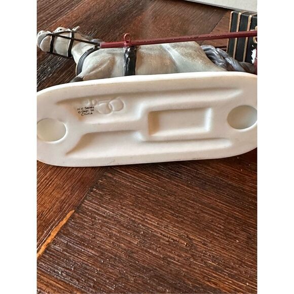 Department 56 Red Christmas Sulky - Picture 6 of 8